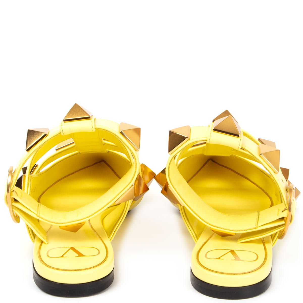 VALENTINO Lime Sorbet yellow leather ROMAN STUD Ballet Flats Shoes 38 In New Condition In Zürich, CH