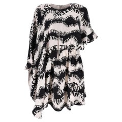 Valentino - Robe en soie imprimée avec logo et manches asymétriques