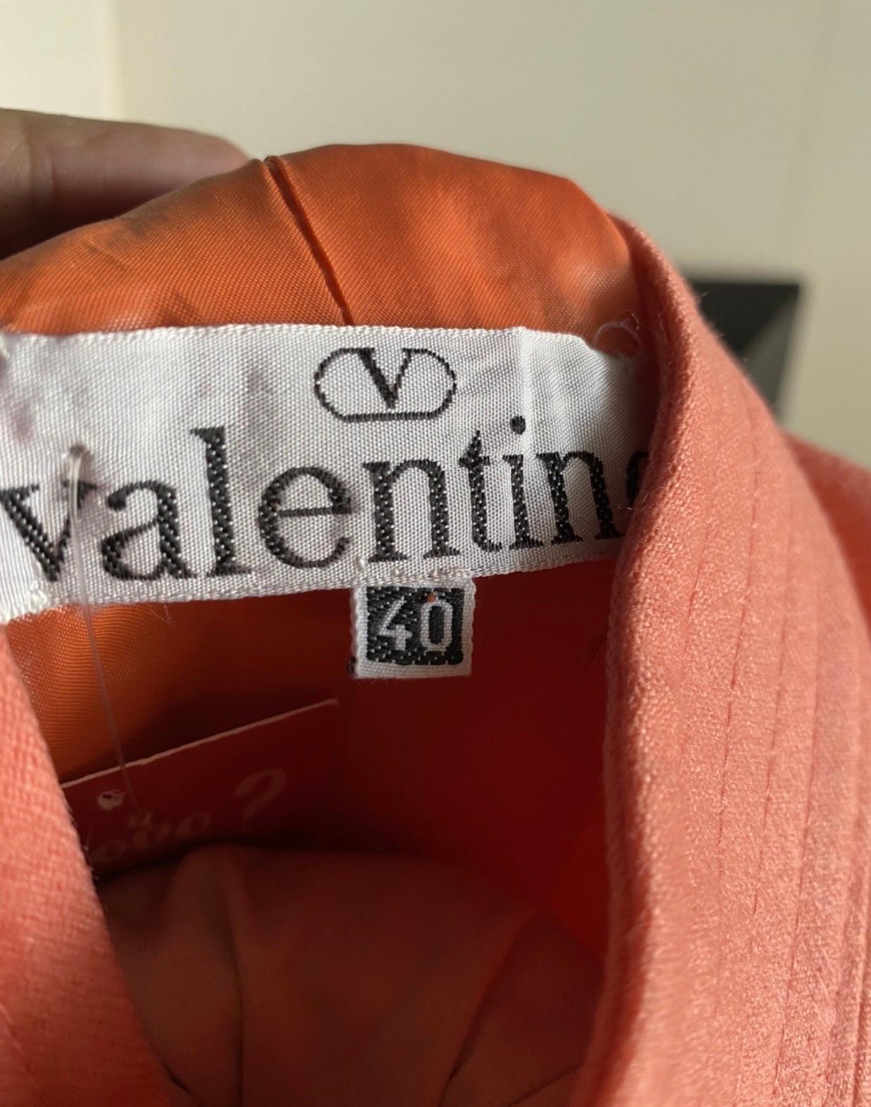 Valentino long peach pink wool vintage Jacket For Sale 2