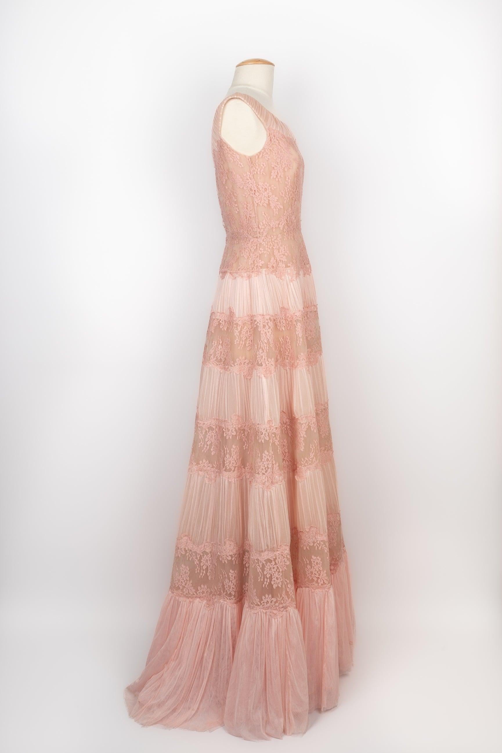 Women's Valentino Long Pink Lace and Silk Dress For Sale
