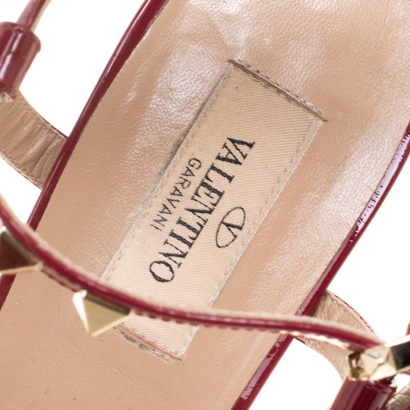 Valentino Maroon Patent Leather T Strap Rockstud Block Heel Sandals Size 40 2