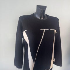 Valentino cashmere maxi sweater excellent condition