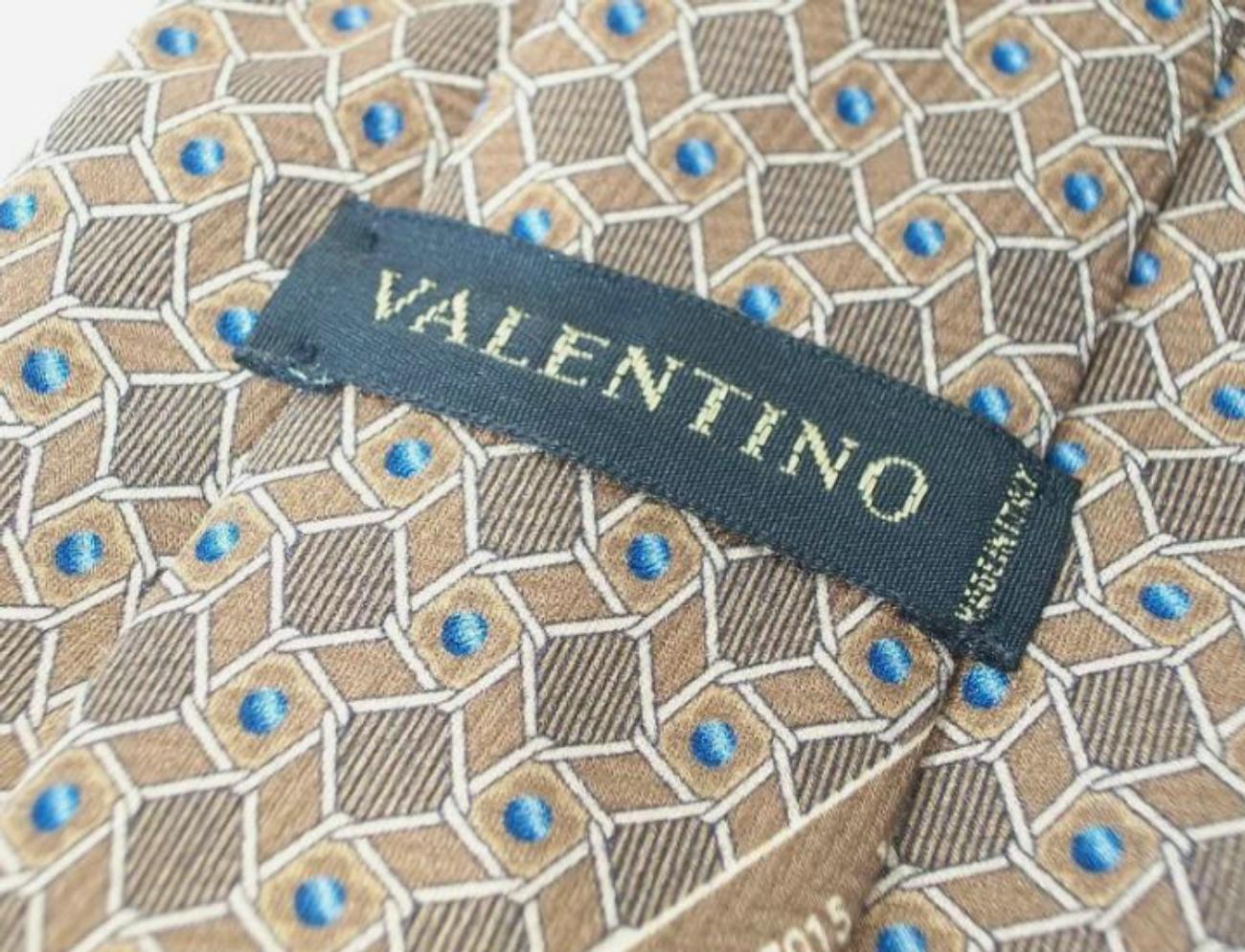 VALENTINO - Corbata de caballero - 100% Seda estampada - Made in Italy - Finales del siglo XX. en Bueno estado para la venta en Chatham, ON