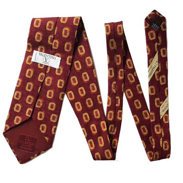 Valentino Mens Silk Neck Tie Vintage Cravate Italy For Sale at 1stDibs | valentino  cravatte tie, valentino necktie, vintage valentino tie