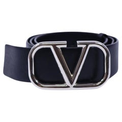 Valentino Men's VLogo Leather Belt