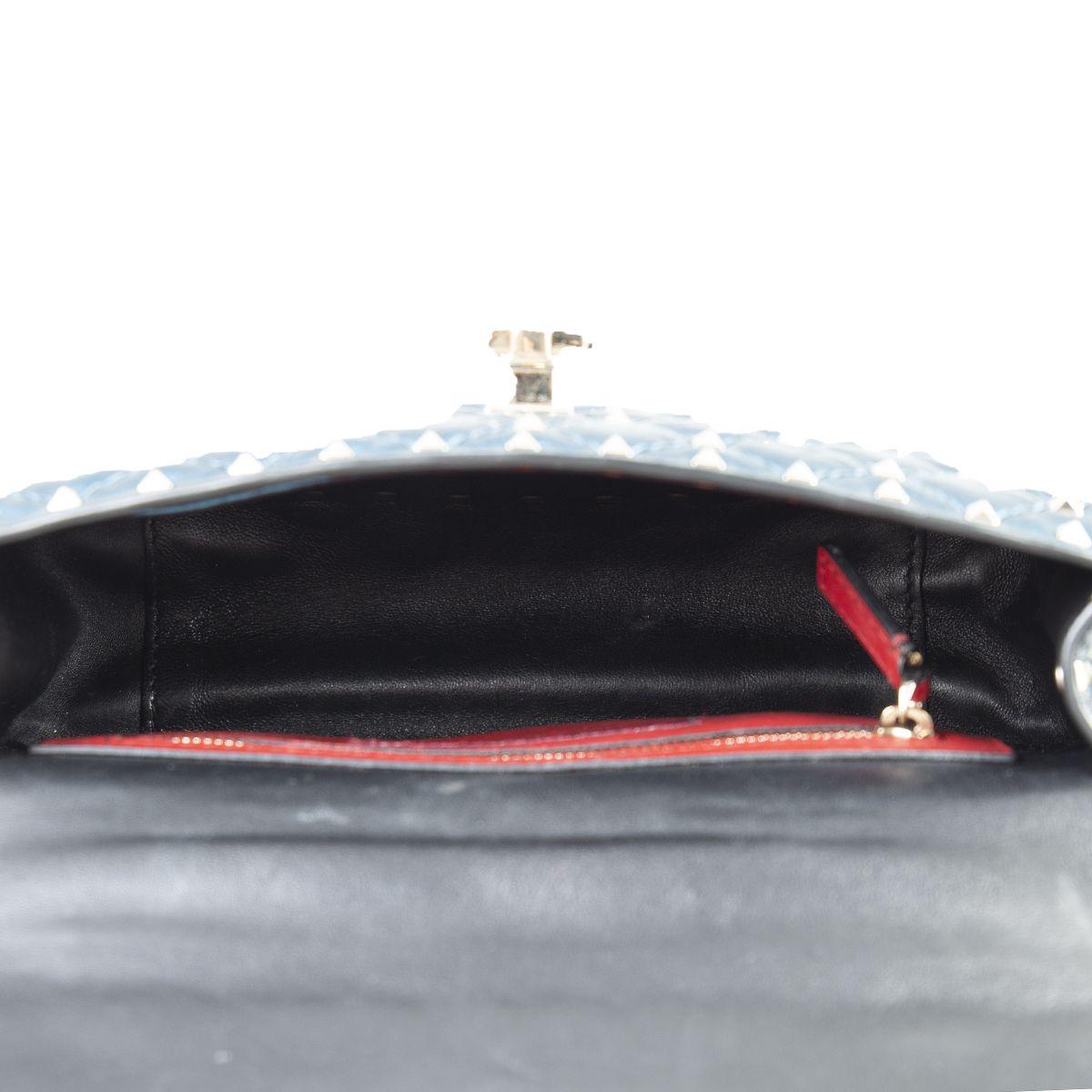 VALENTINO Metallic Blaue gesteppte Leder ROCKSTUD SPIKE MEDIUM Umhängetasche 1