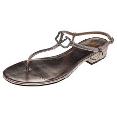 Valentino Metallic Grey Leather Embellished VLogo Thong Flat Sandals Size EU 36