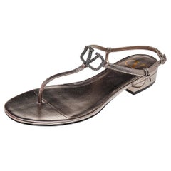 Valentino Metallic Grey Leather Embellished VLogo Thong Flat Sandals Size EU 39