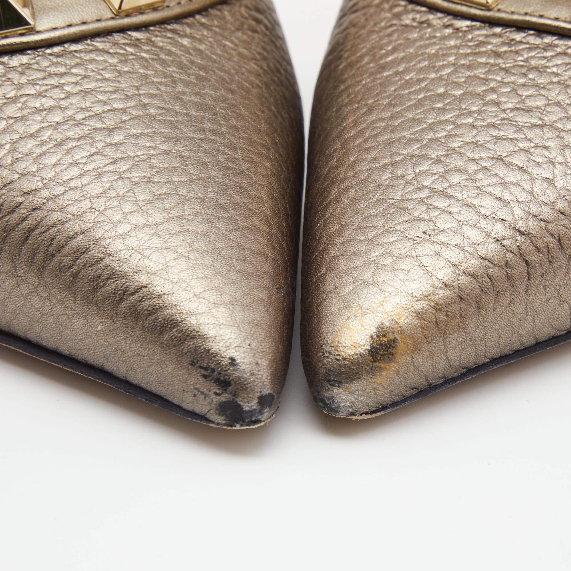 Valentino Metallic Grey Leather Rockstud Ankle Strap Pumps Size 39 5