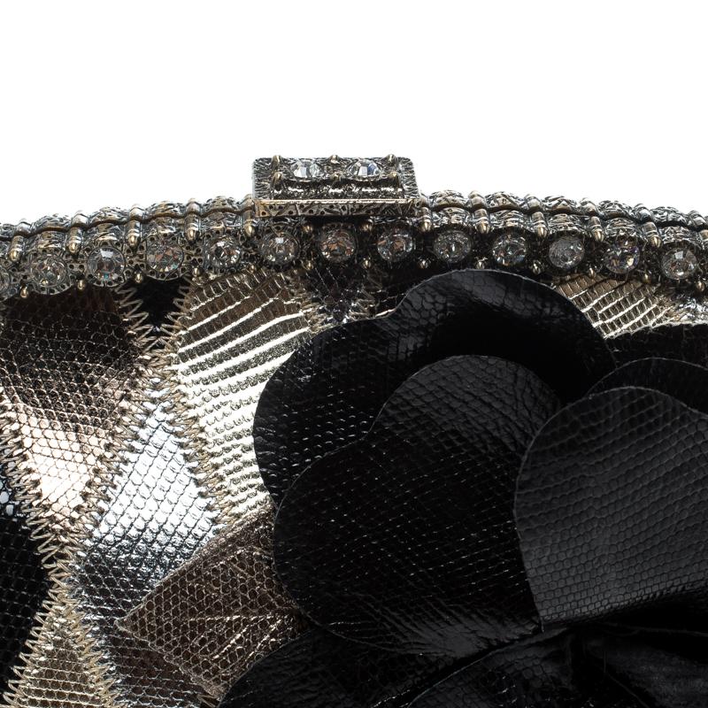 Valentino Metallic Lizard Embossed Leather Crystal Embellished Bag In Good Condition In Dubai, Al Qouz 2