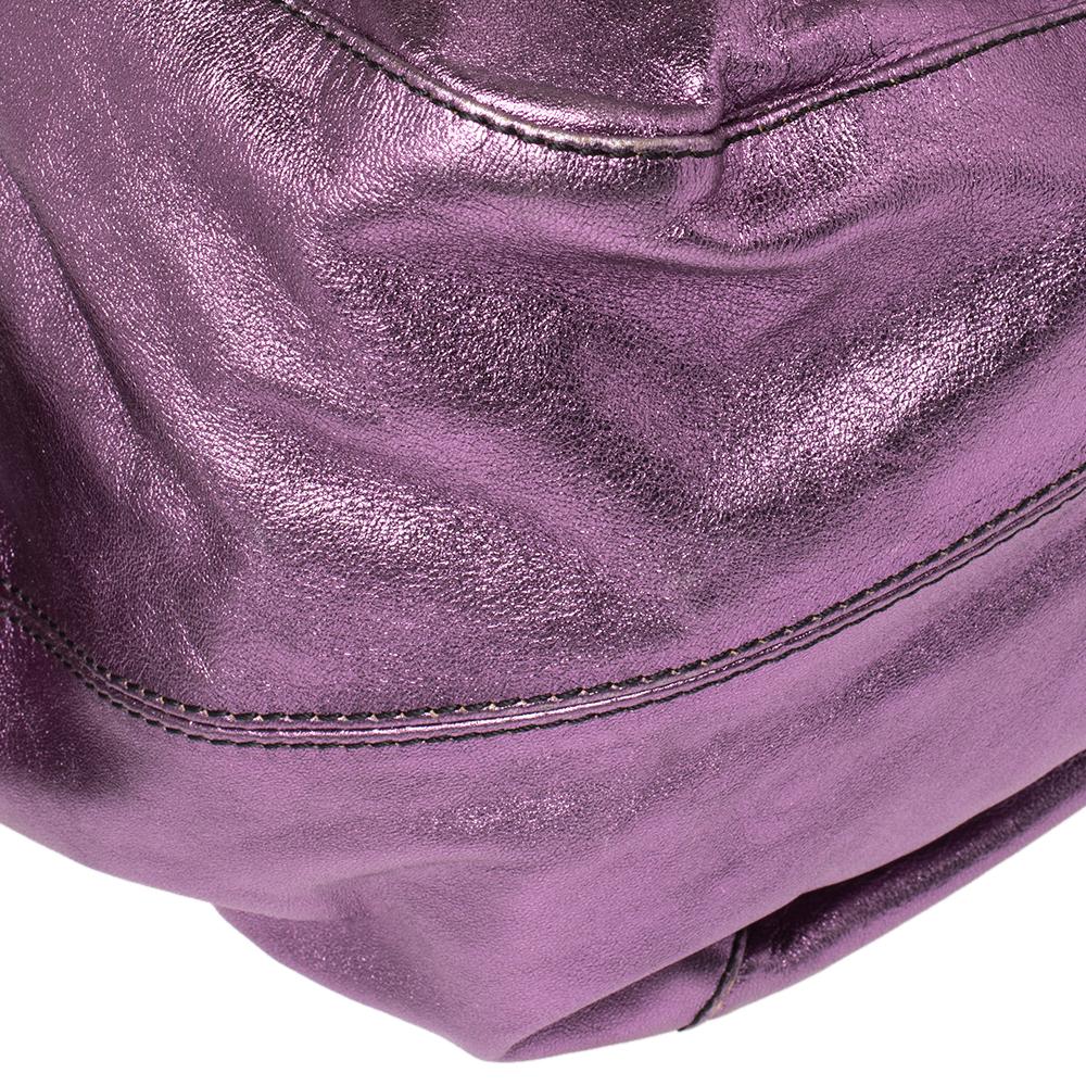 Valentino Metallic Purple Leather Nuage Bow Tote In Good Condition In Dubai, Al Qouz 2