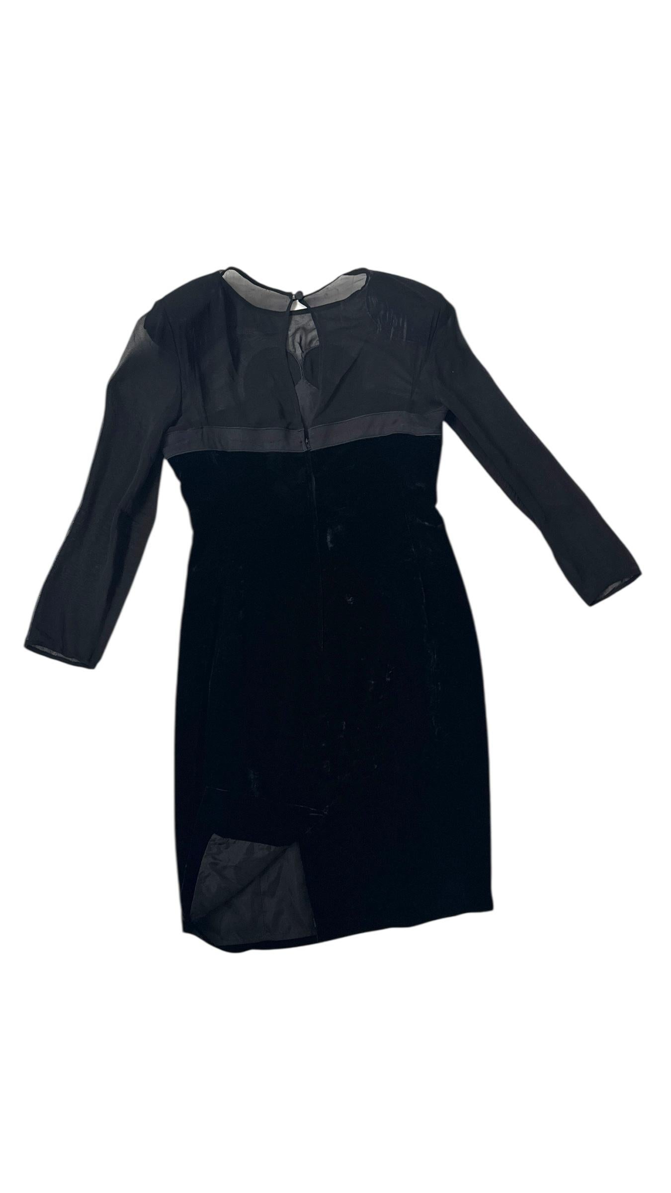 Valentino Miss V Black Velvet and Sheer Silk Cocktail Dress in vendita 4