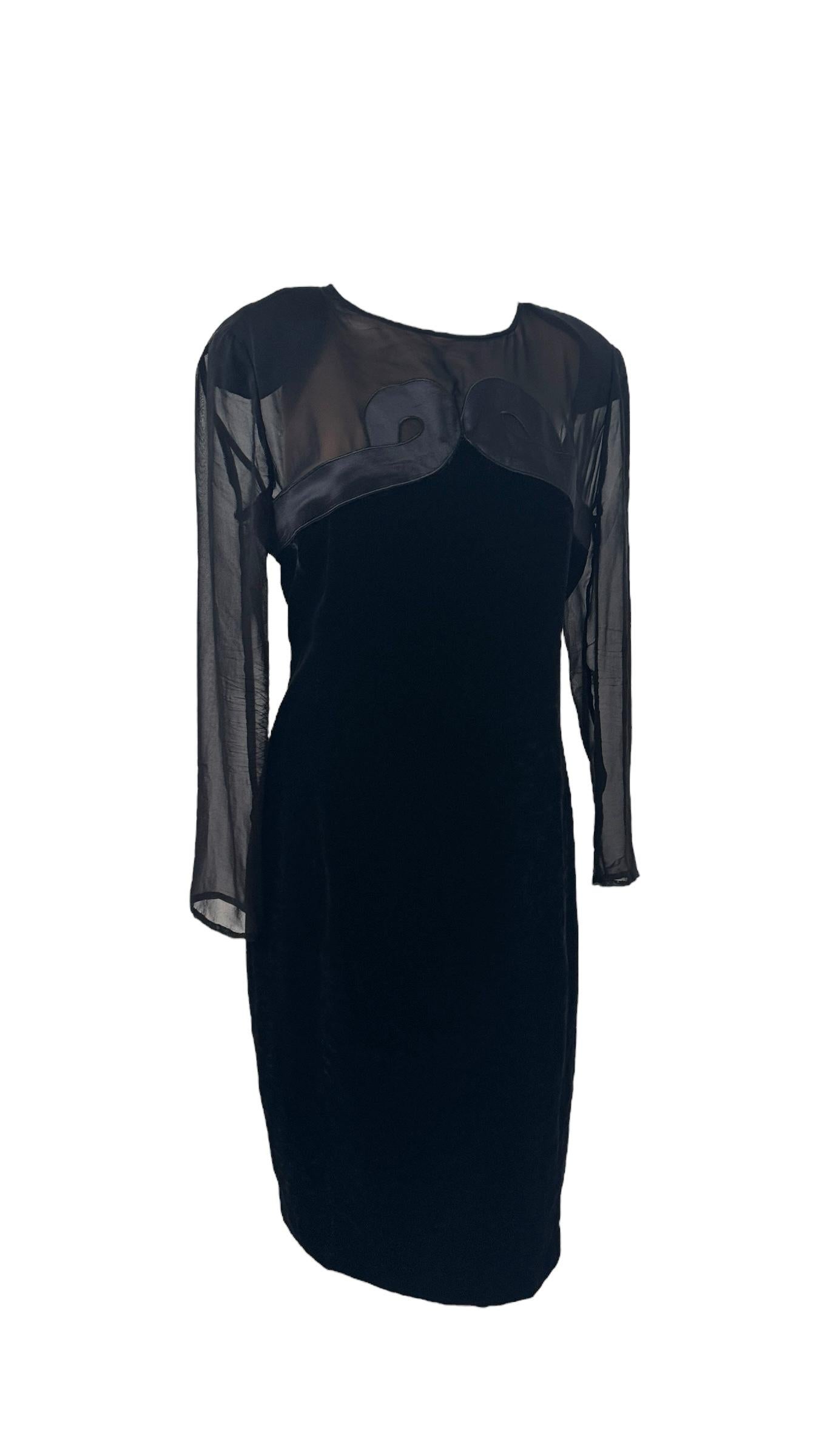 Valentino Miss V Black Velvet and Sheer Silk Cocktail Dress in vendita 5