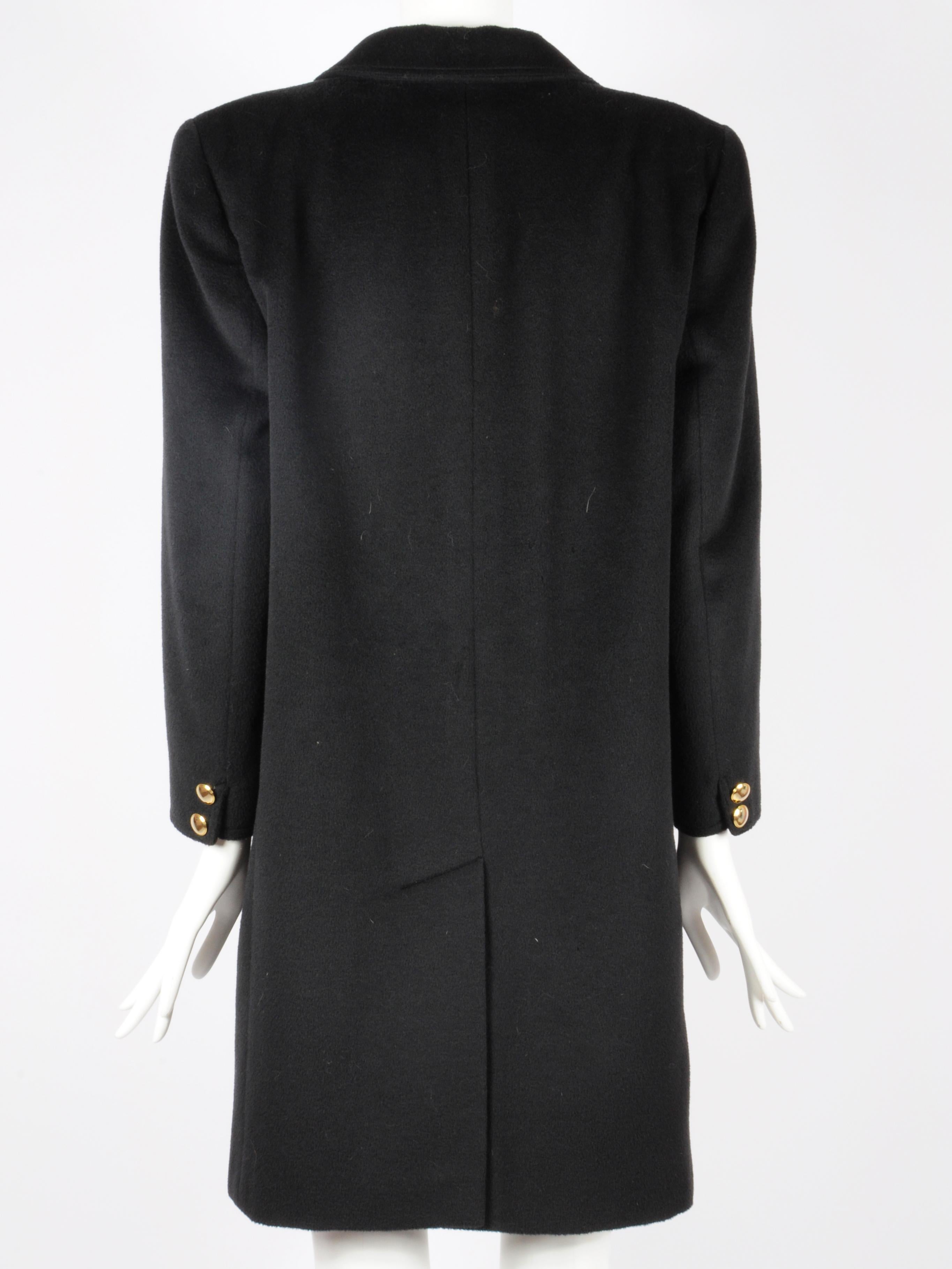 Valentino Miss V Coat Wool and Cashmere with Golden Buttons 1990s For Sale 1