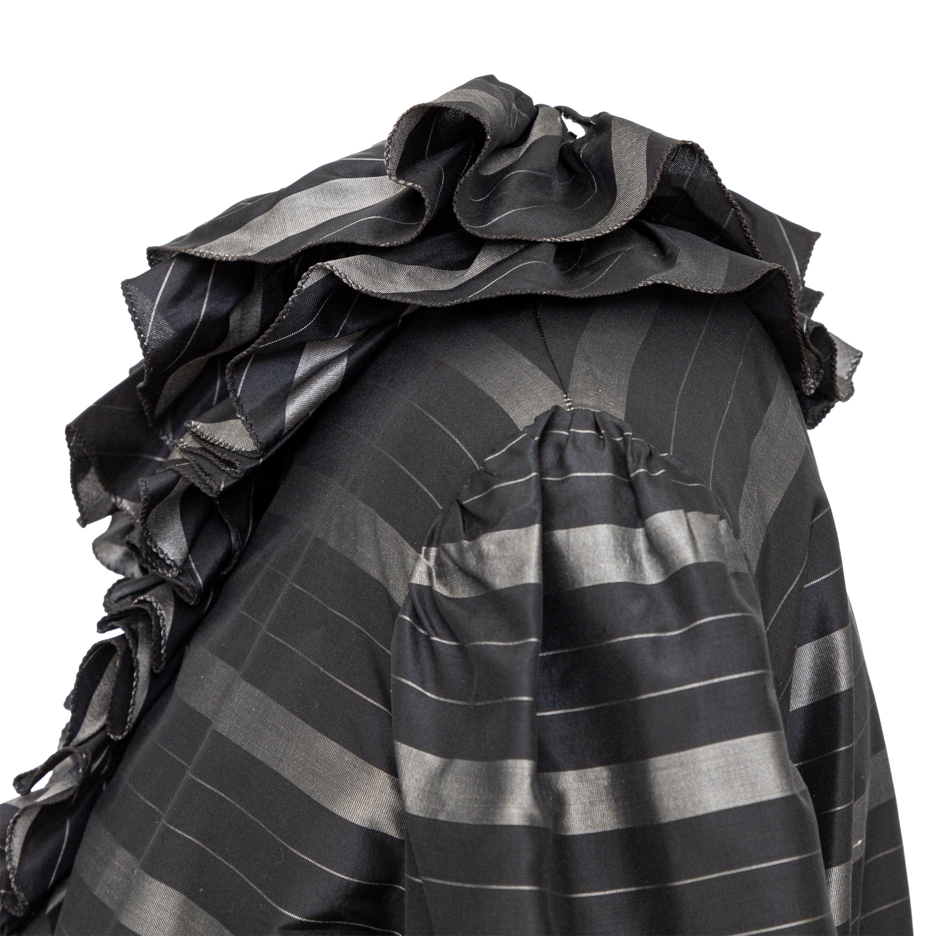Women's Valentino Miss V Ruffled Silk Top - '90s For Sale