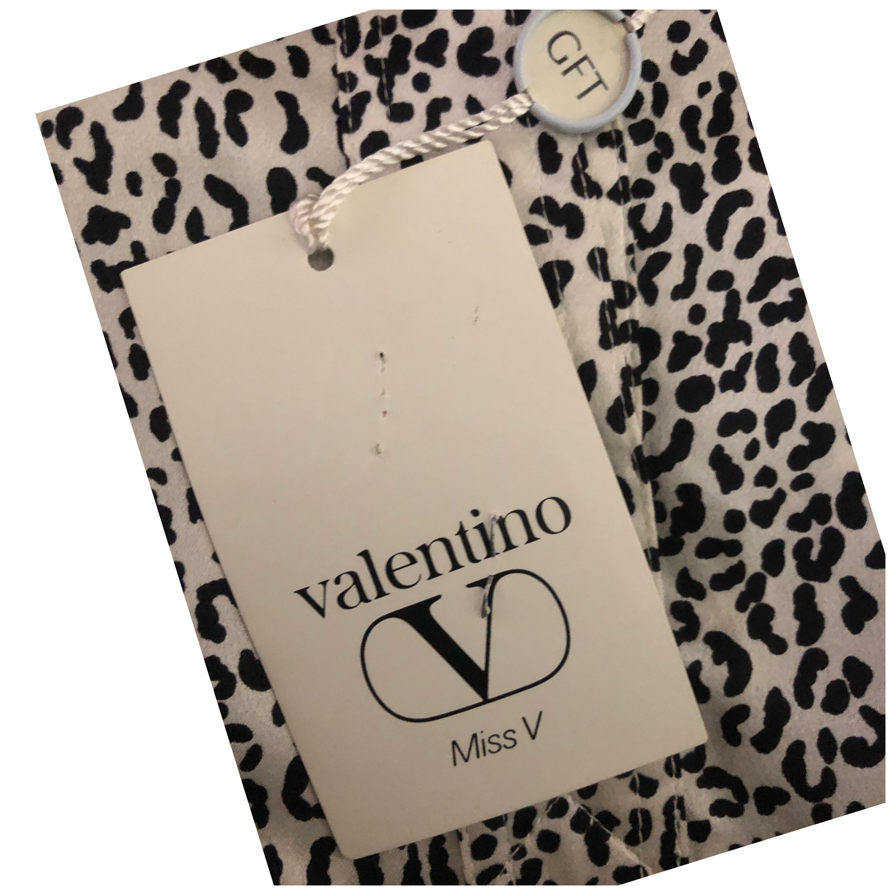 Chemisier en soie imprimé animal noir et blanc Miss V vintage Valentino Italie, Neuf avec étiquette, Taille 8 Pour femmes en vente