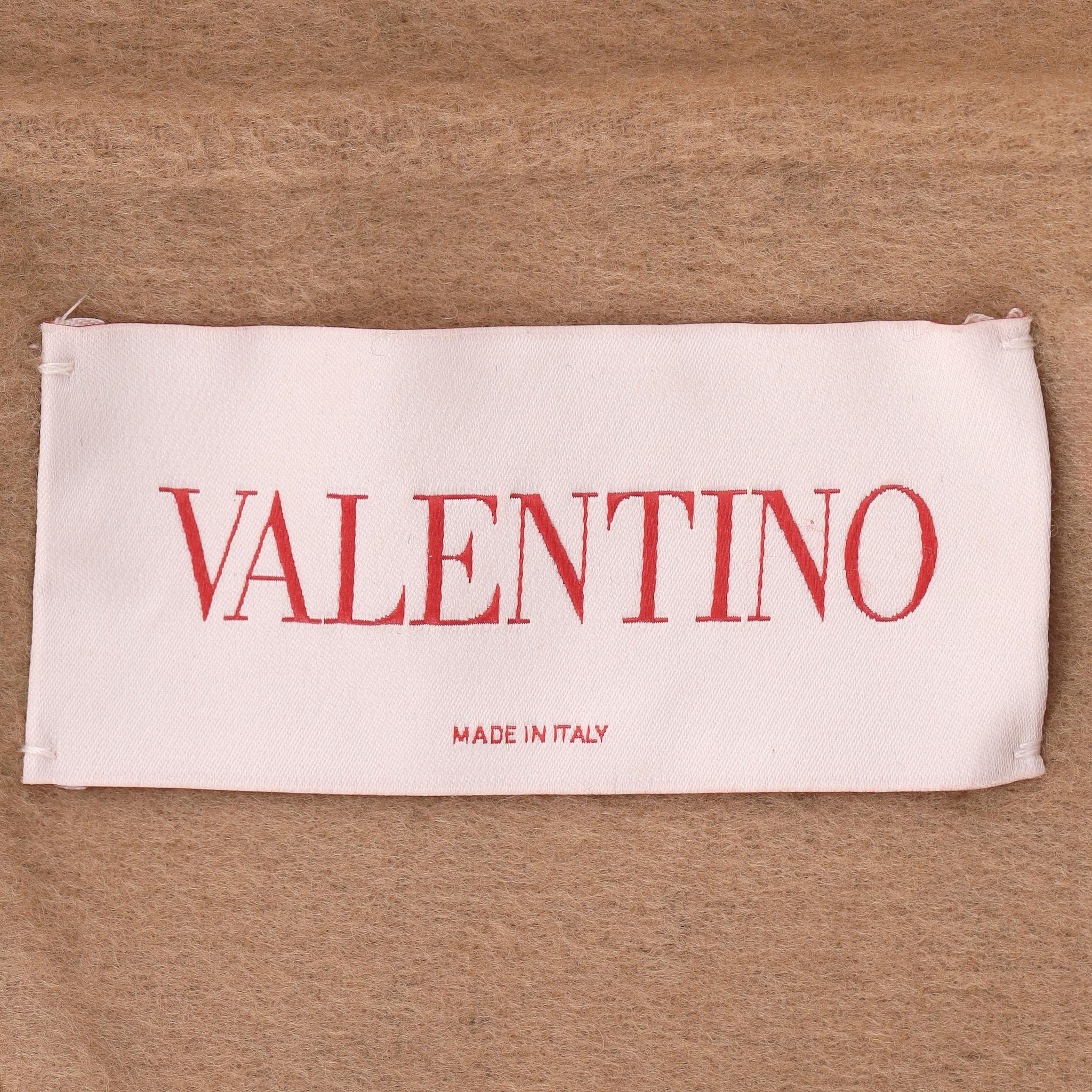 Coates reversibile in lana vergine con stampa Monogram di Valentino in vendita 3