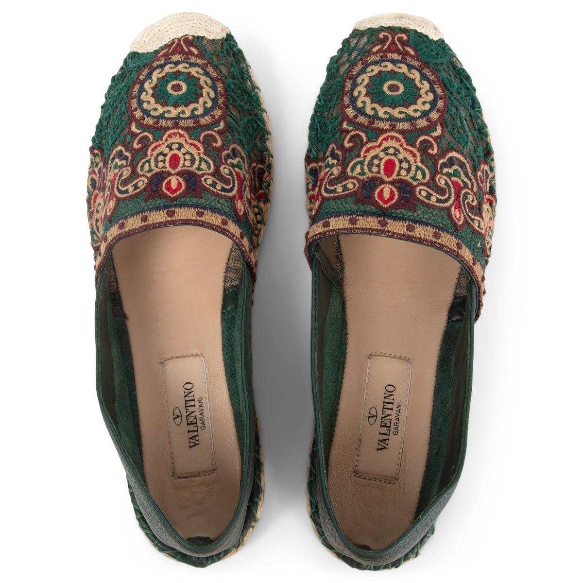 Black VALENTINO moss green leather EMBROIDERED LACE Espadrilles Flats Shoes 37 For Sale