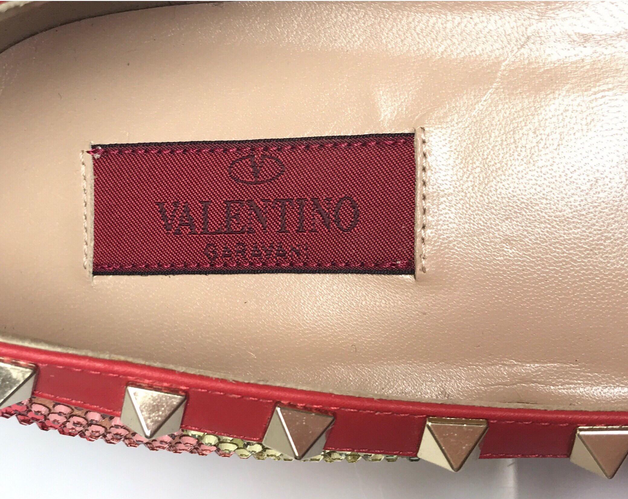 Valentino Multi color iridescent flats w/ studs-39 In Excellent Condition For Sale In West Palm Beach, FL