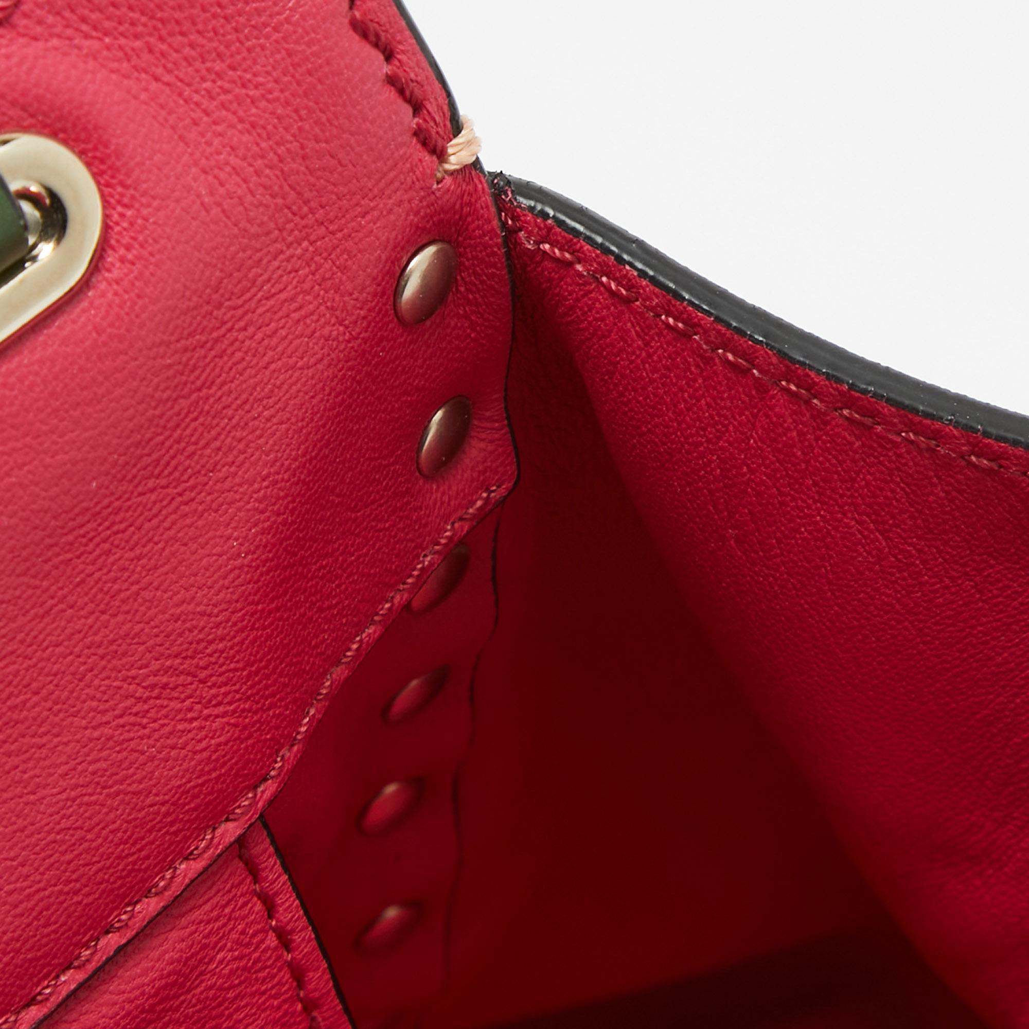 Valentino - Mini sac cabas trapèze en cuir multicolore à clous Rockstud 4