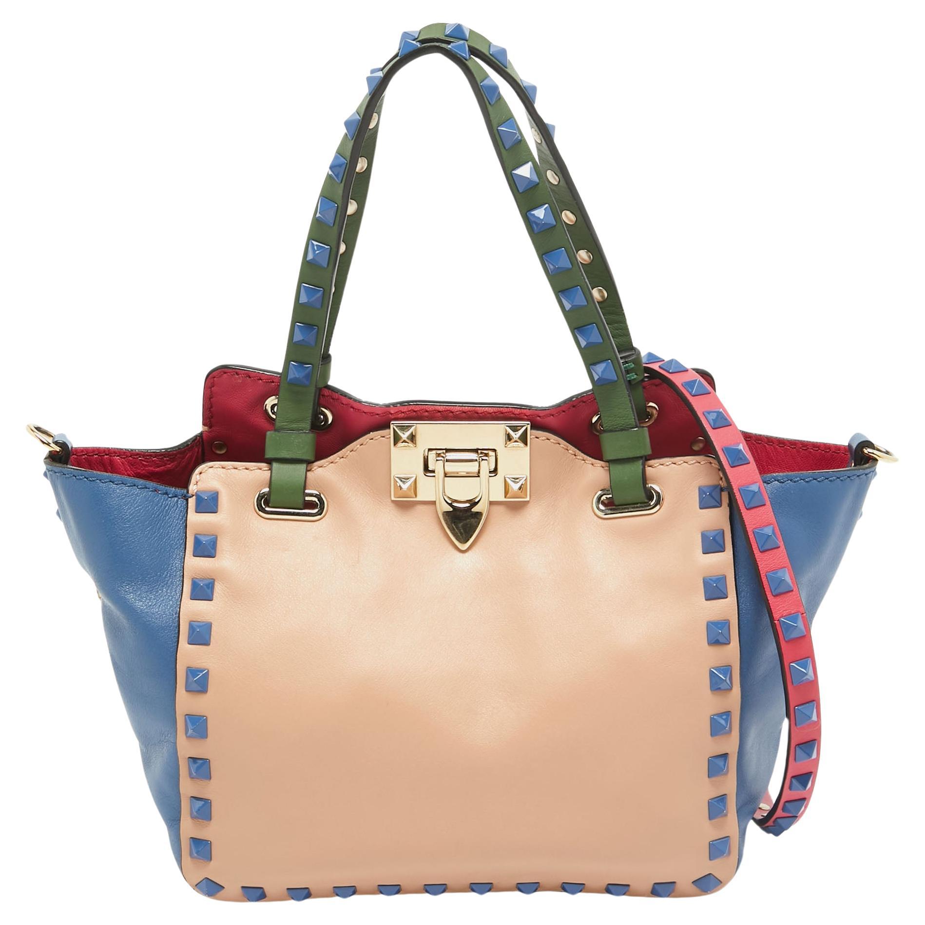 Valentino - Mini sac cabas trapèze en cuir multicolore à clous Rockstud