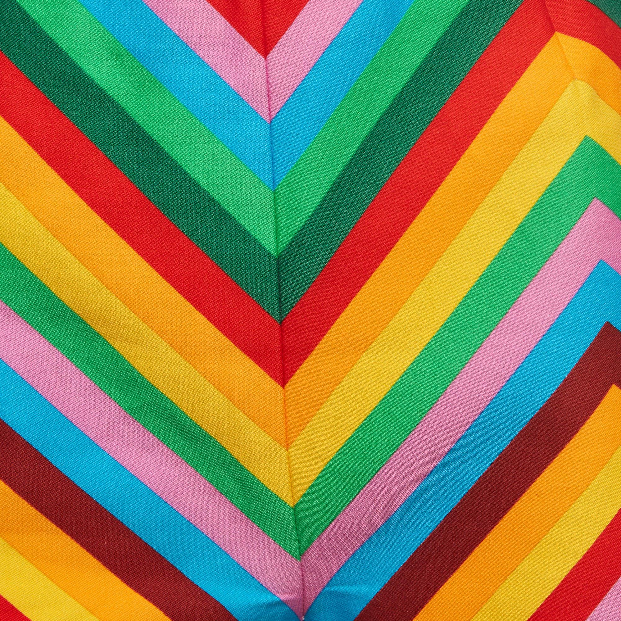 Valentino Multicolor Rainbow Chevron Striped Cotton Baladera Shorts S In Good Condition In Dubai, Al Qouz 2