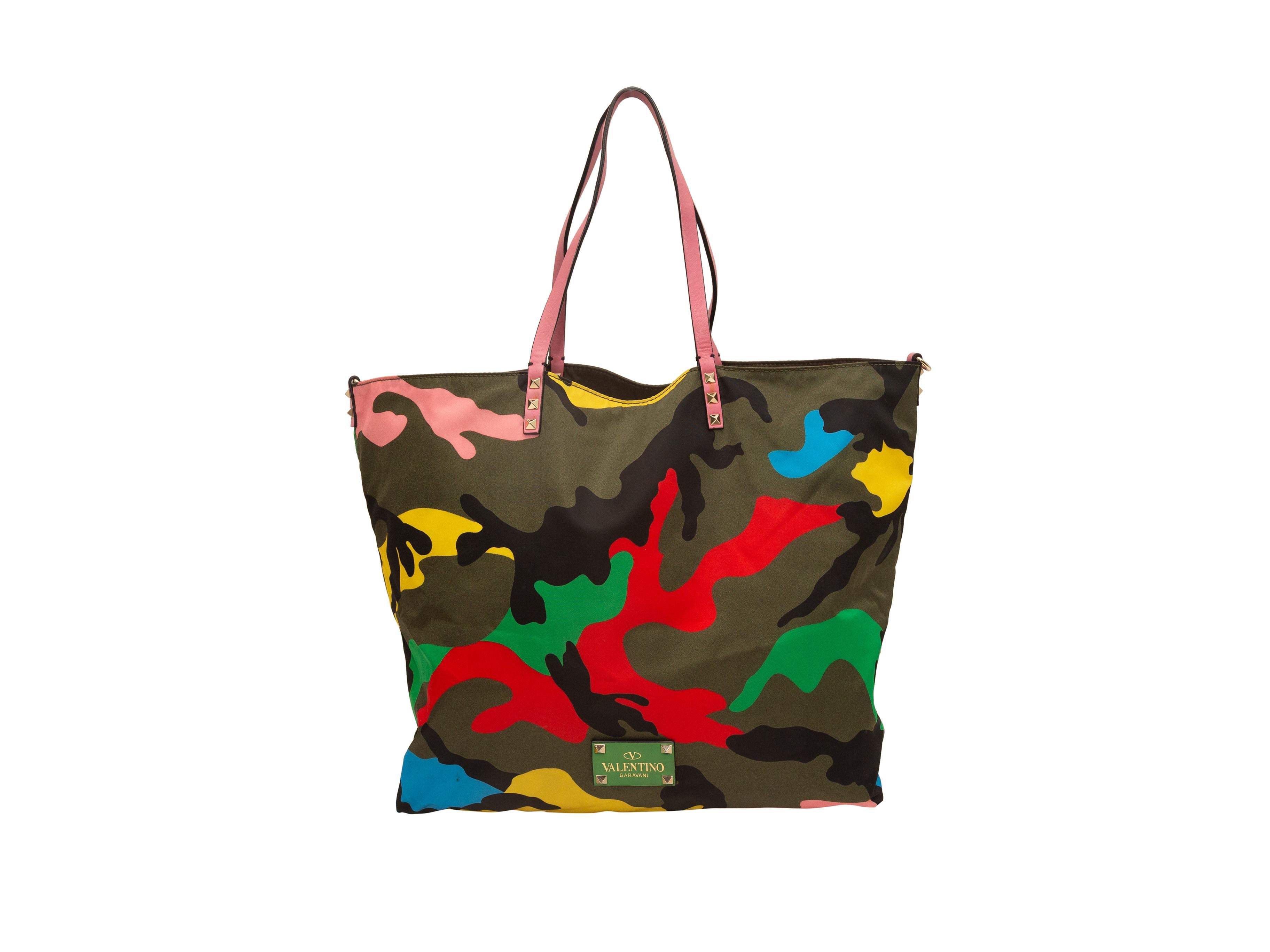 Bolso Tote Valentino Camo Multicolor Reversible en Bueno Estado en New York, NY