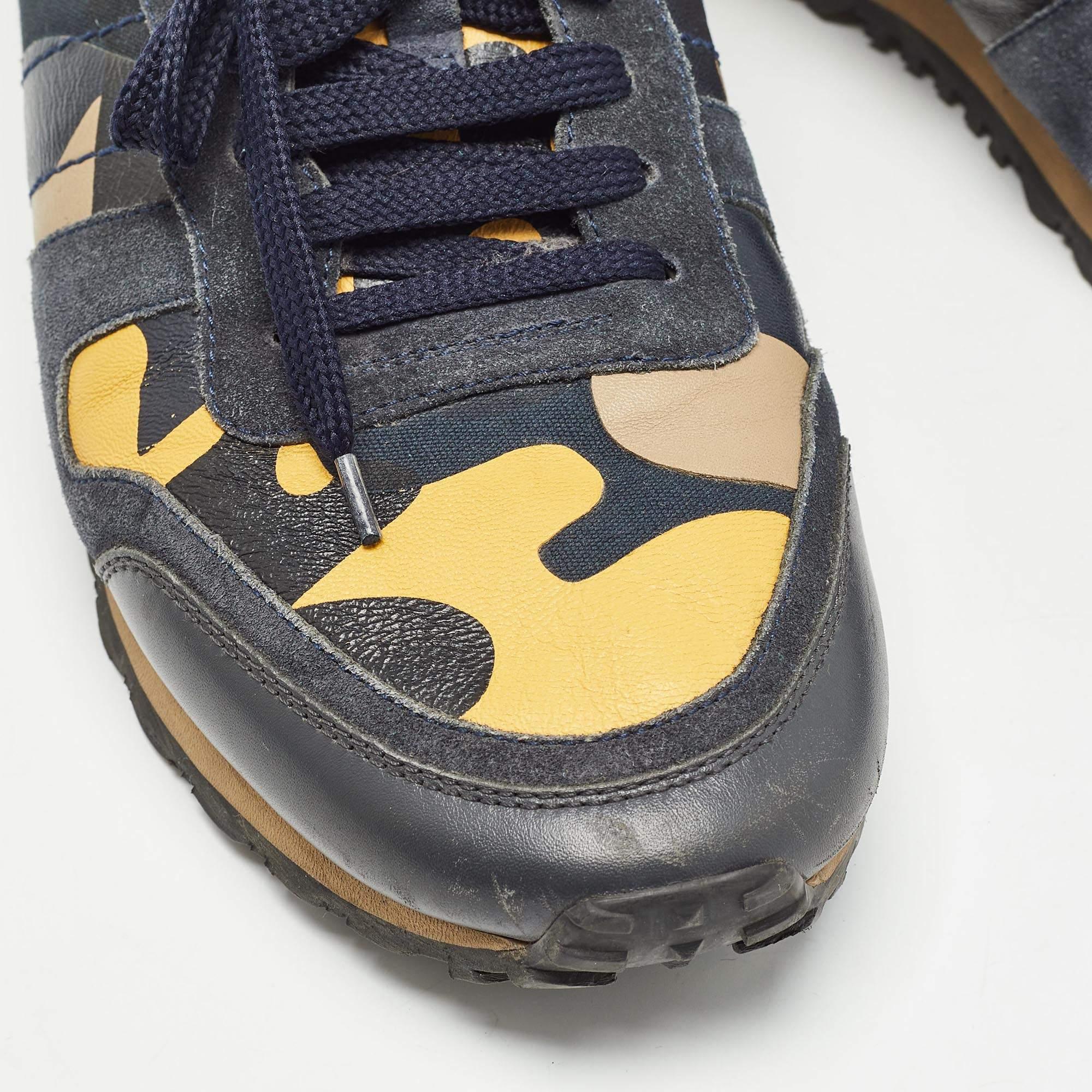 Valentino Baskets multicolores en daim et cuir à lacets Taille 43 en vente 3