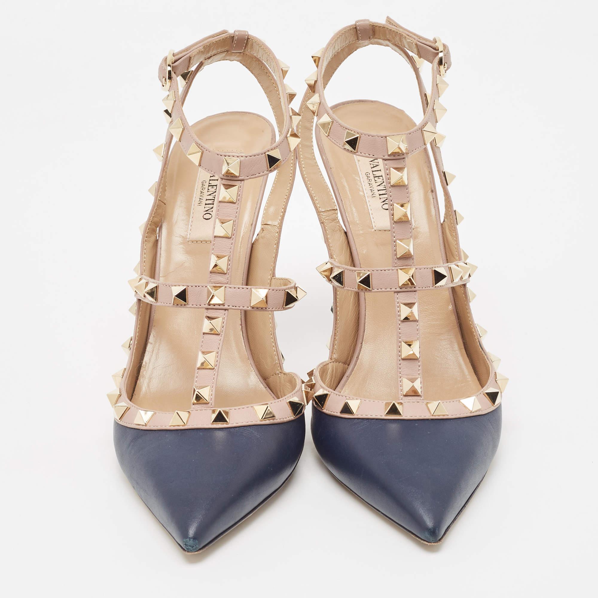 Valentino Navy Blue/Dusty Pink Leather Rockstud Ankle Strap Pumps Size 40 In Good Condition In Dubai, Al Qouz 2