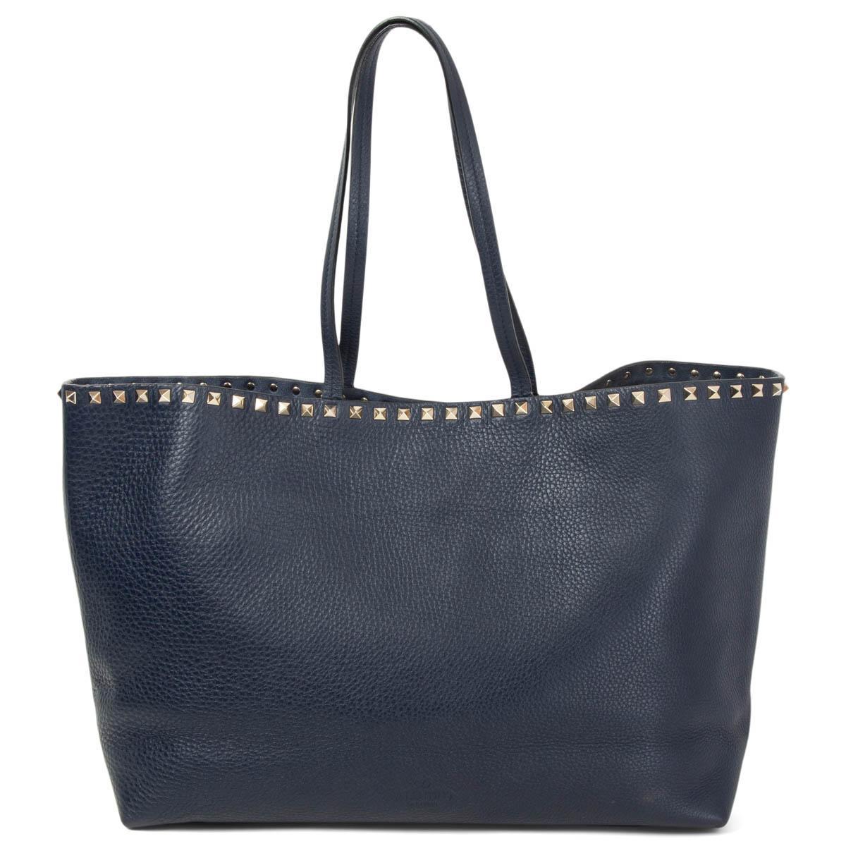 Black VALENTINO navy blue grainy leather ROCKSTUD Shopping Tote Bag