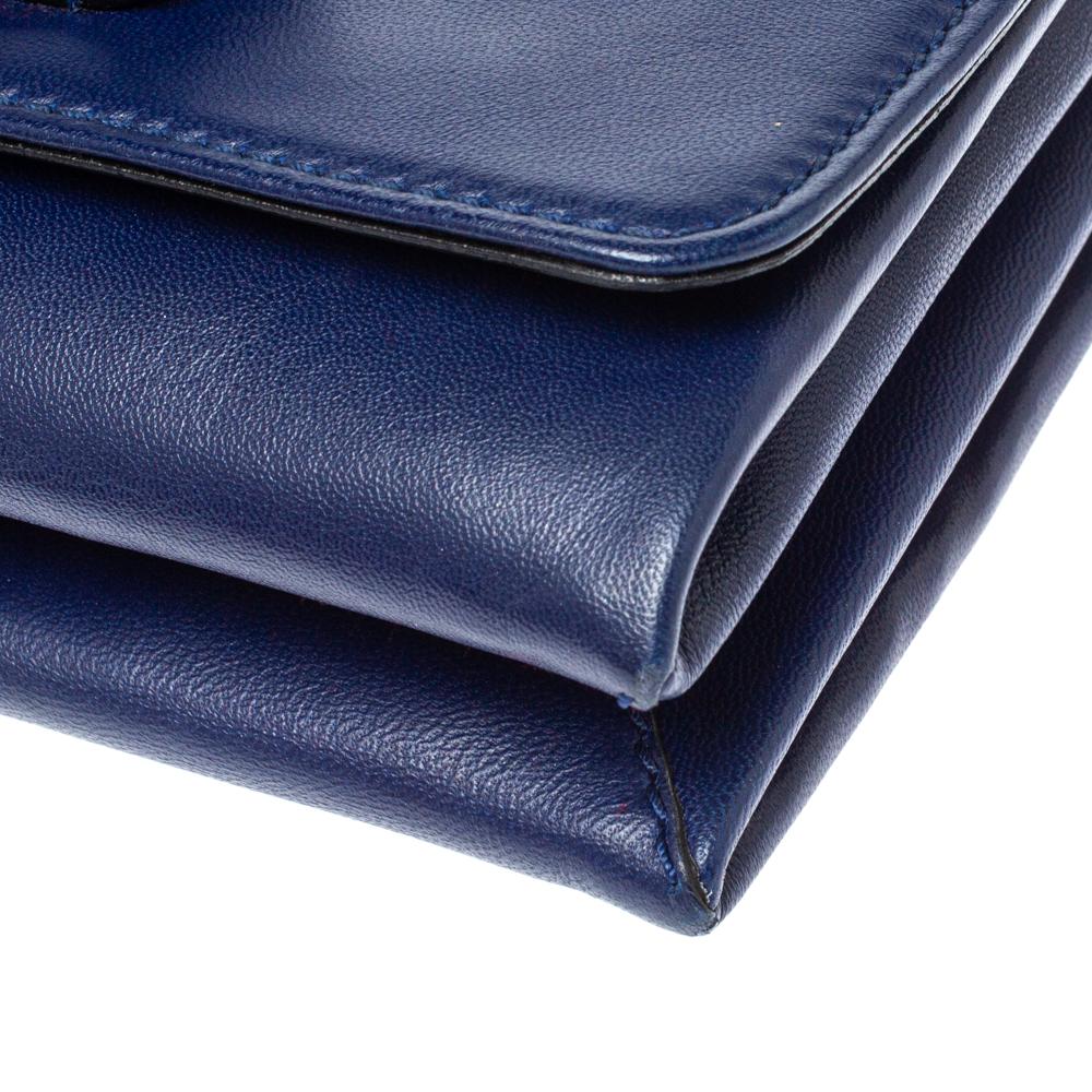 Valentino Navy Blue Leather Medium Va Va Voom Chain Shoulder Bag In Fair Condition In Dubai, Al Qouz 2