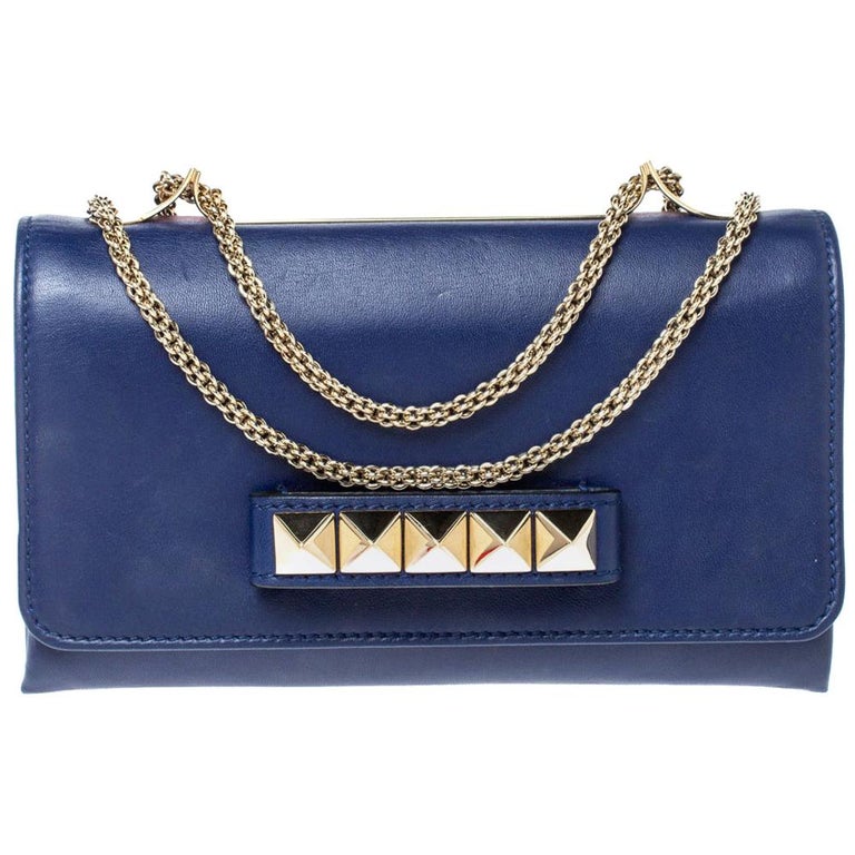 Valentino Navy Blue Leather Medium Va Va Voom Chain Shoulder Bag at 1stDibs  | valentino navy blue bag, navy blue valentino bag