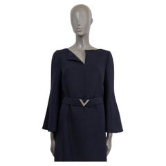 VALENTINO - Robe droite ornée en laine bleu marine avec ceinture en V 44 L