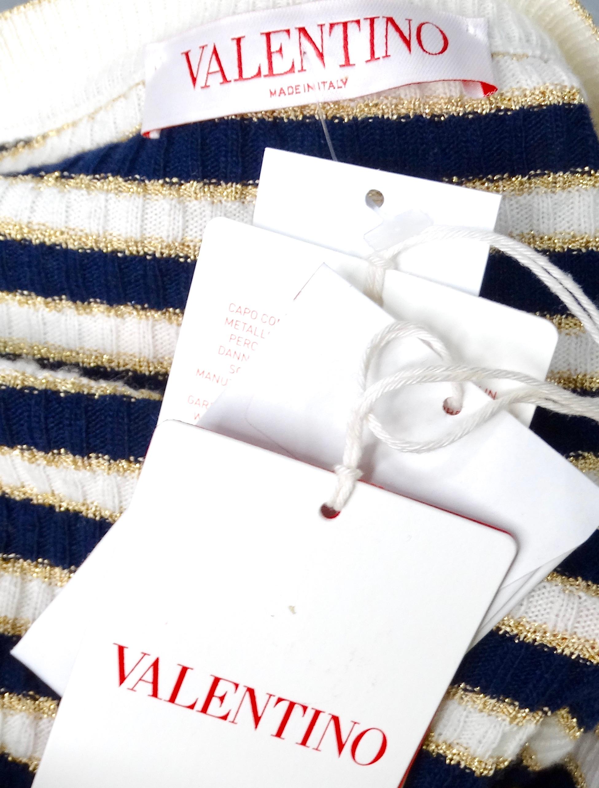 Valentino Navy, Cream & Gold Lurex Striped Rockstud Button Cropped Cardigan For Sale 3