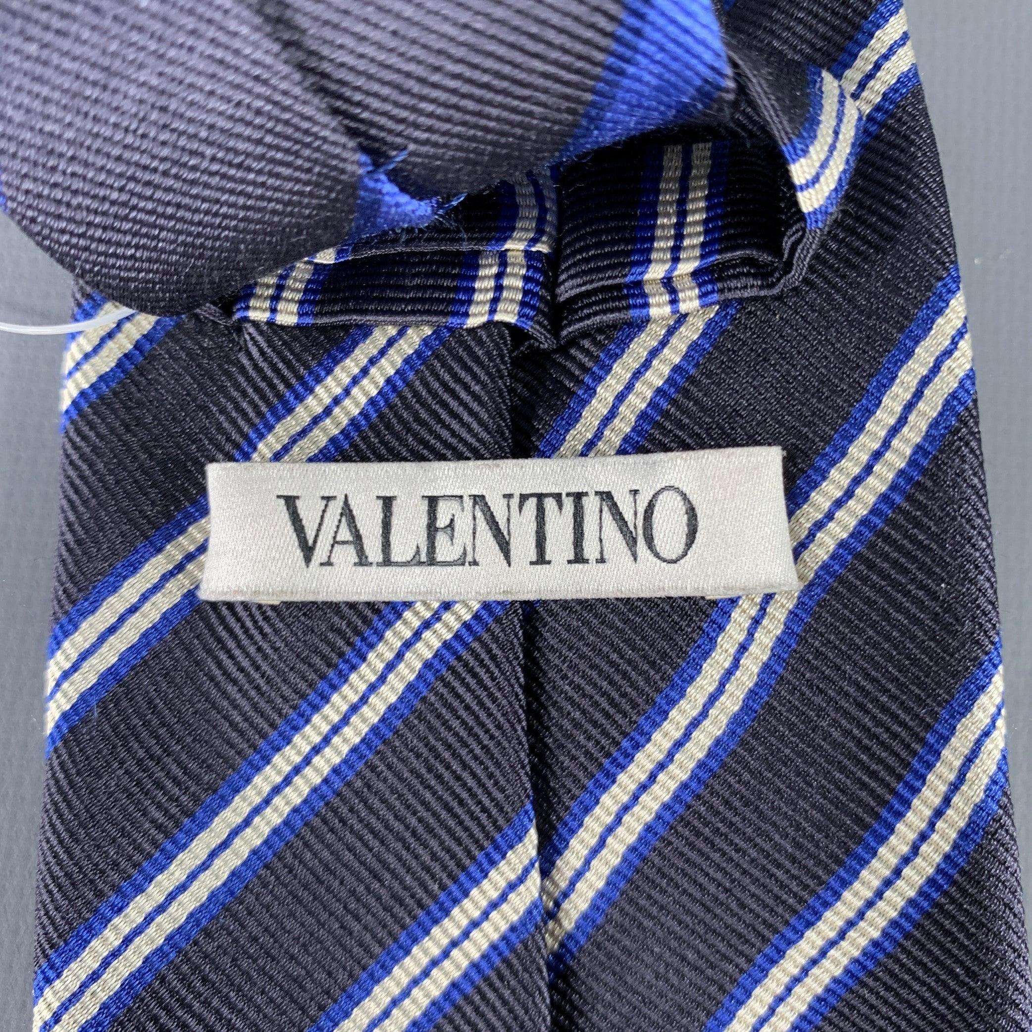 Black VALENTINO Navy White Diagonal Stripe Silk Twill Tie For Sale