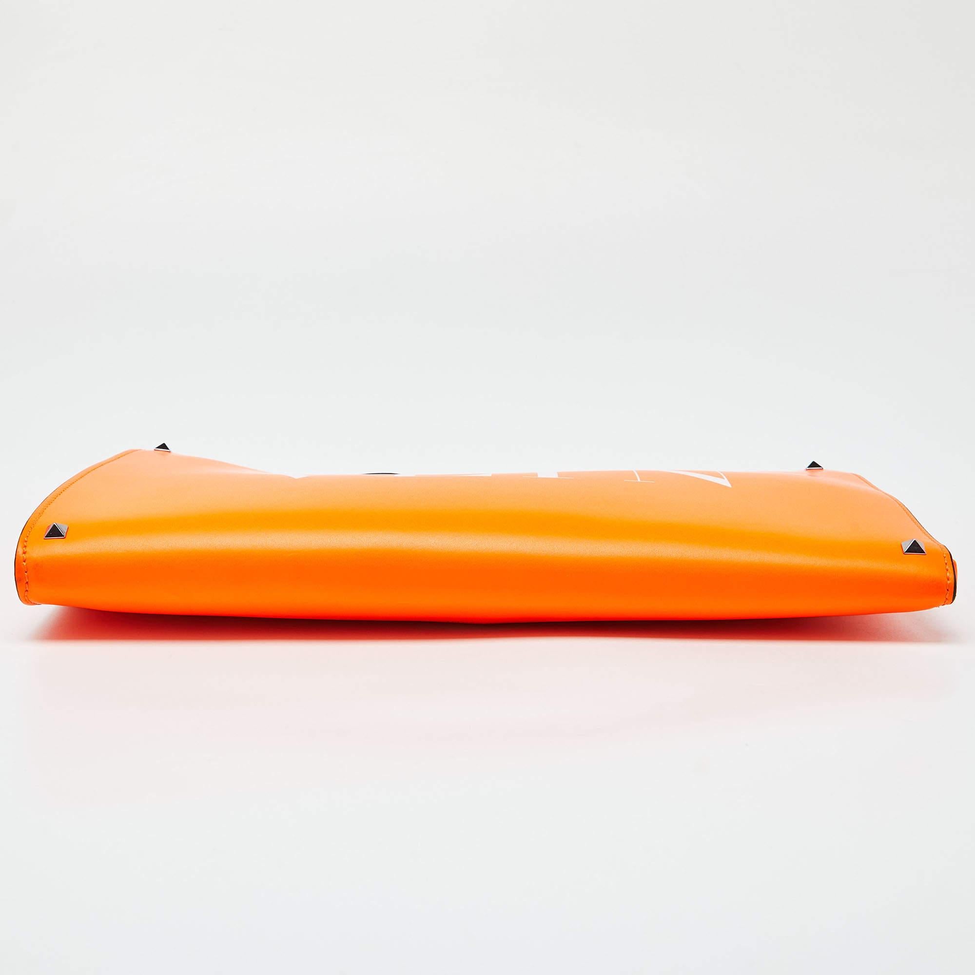 Valentino Neon Orange Leather VLTN Document Case In Excellent Condition In Dubai, Al Qouz 2