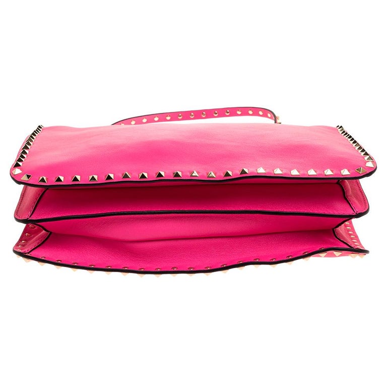 Valentino Neon Pink Leather Rockstud Crossbody Bag at 1stDibs  neon pink  crossbody bag, valentino hot pink bag, hot pink valentino bag