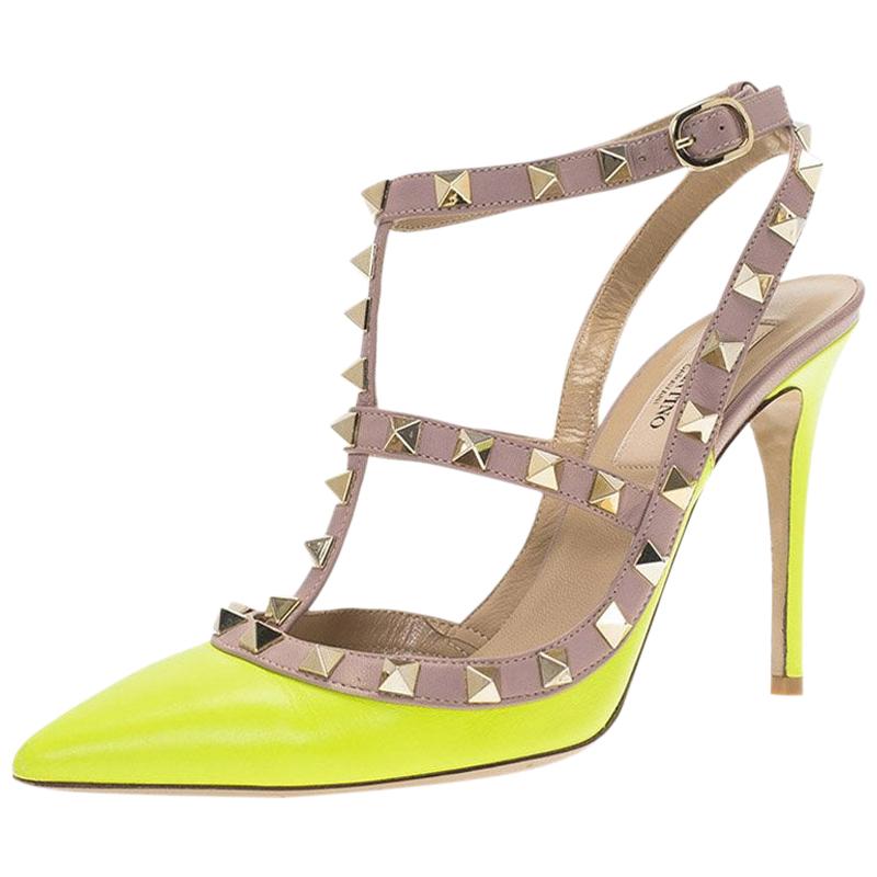 Valentino Neon Yellow and Leather Rockstud Sandals Size 36.5 For Sale at