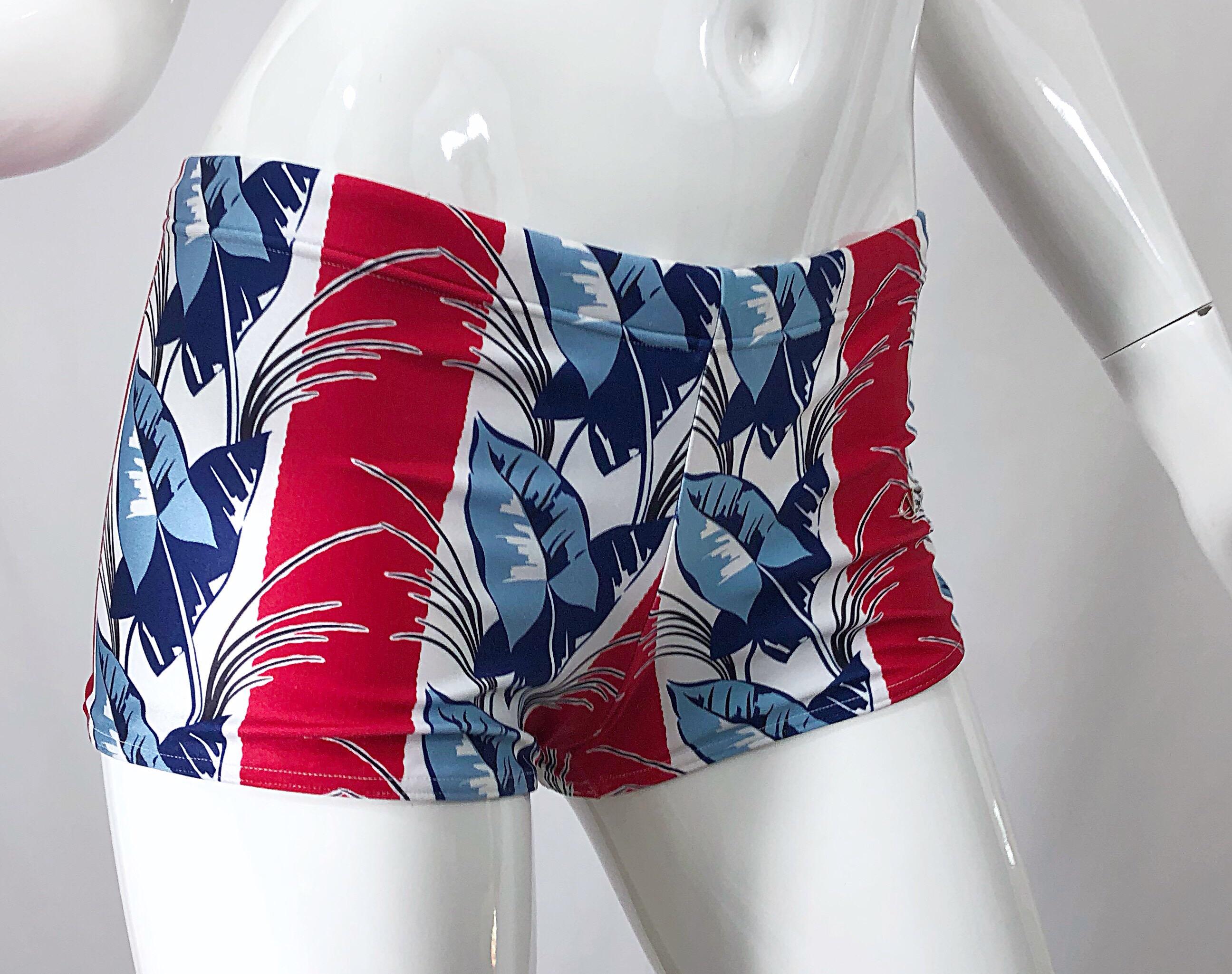 Valentino New 2000s Women's Red, White and Blue Boy Shorts Swimsuit Bottoms In Excellent Condition For Sale In San Diego, CA