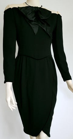 VALENTINO "New" Black Cream Silk Wool Crêpe Bow Dress - Unworn