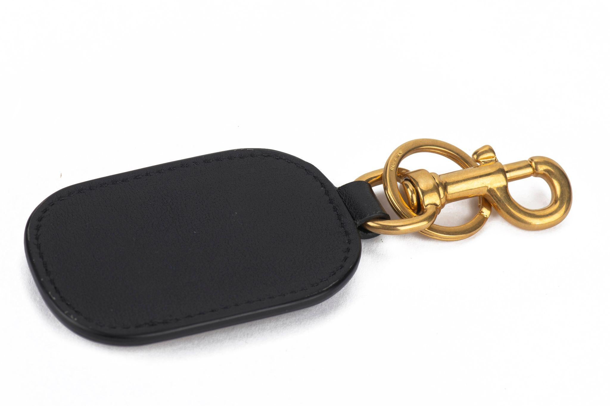 Valentino New Black/Gold Logo Keychain Unisexe en vente