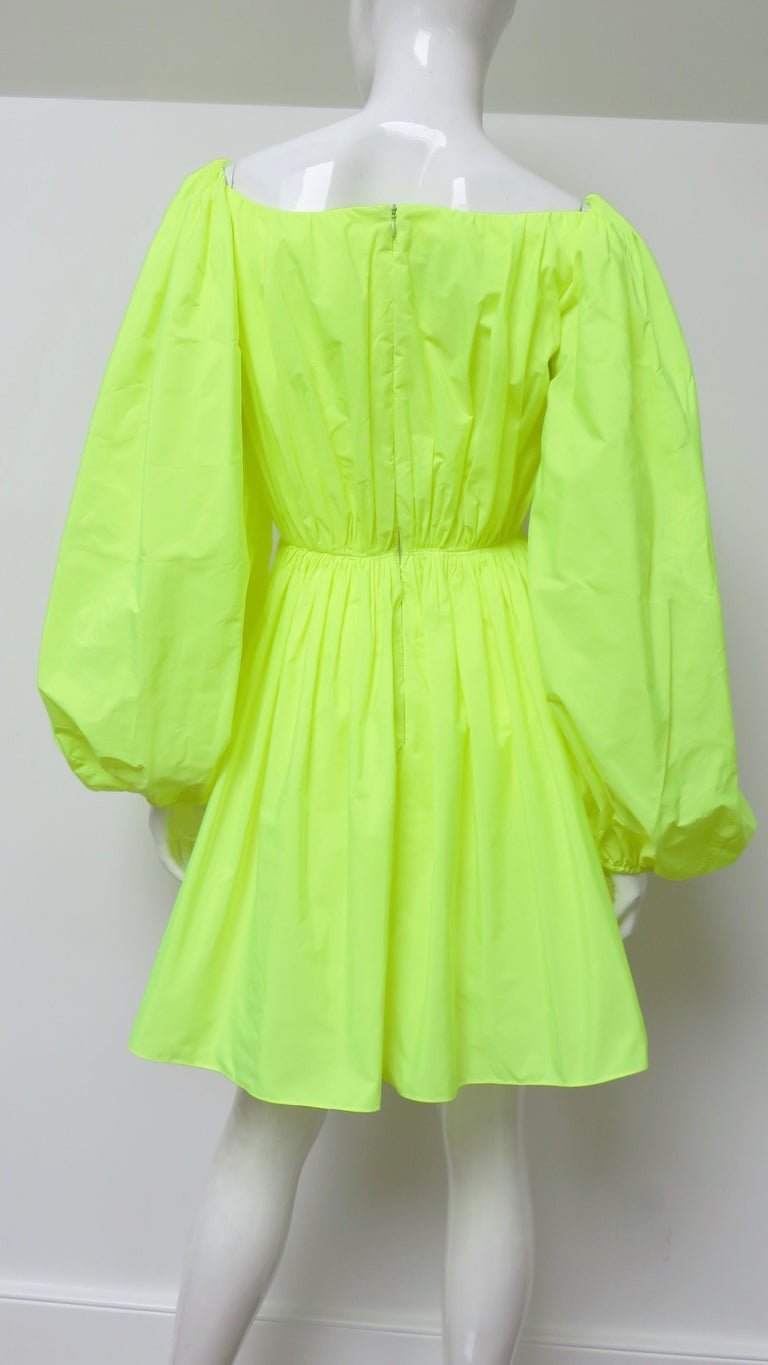 Valentino Puff-Sleeve Shoulder Dress, Green, Women's, 2