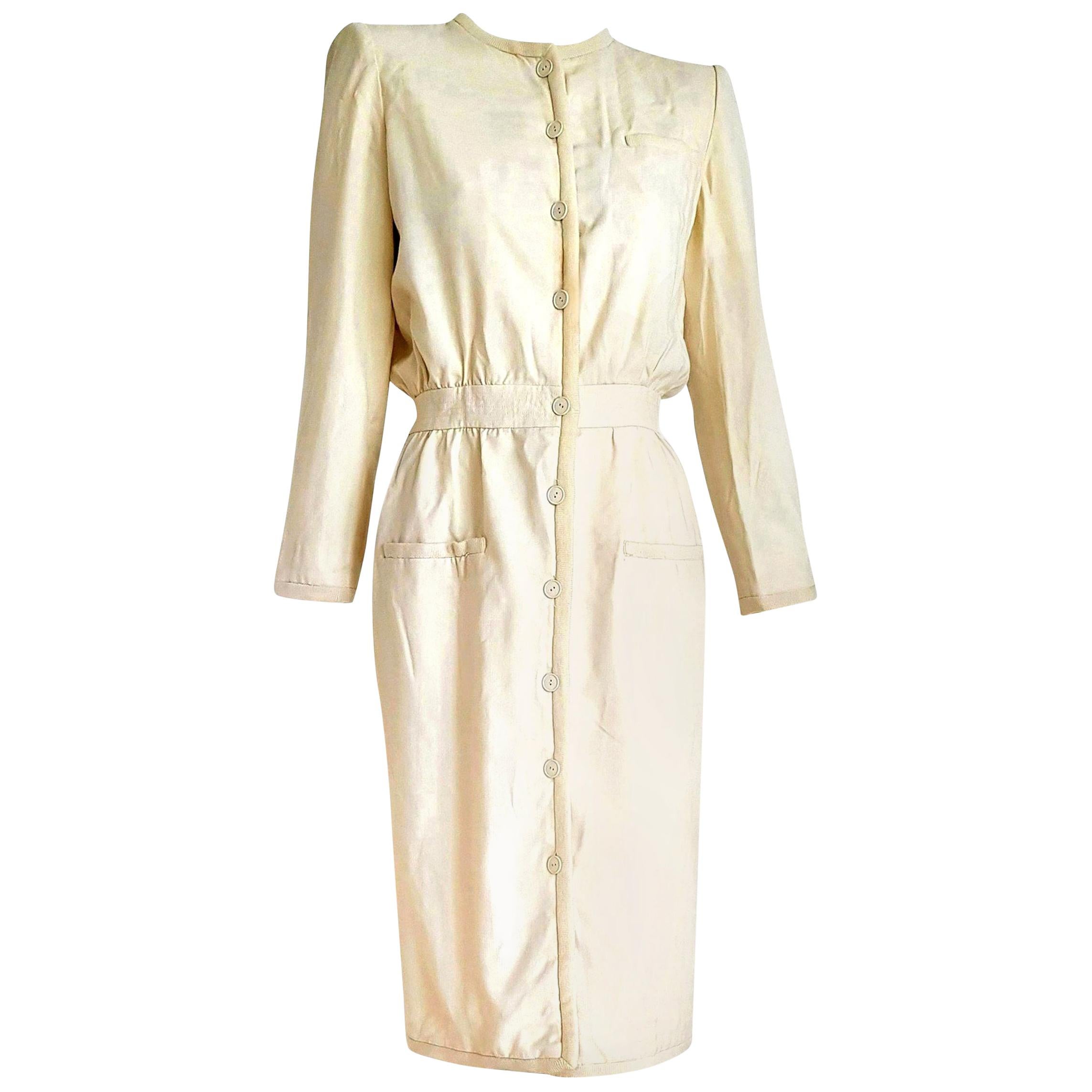 VALENTINO "New" White Cream Silk and Wool Silk Lined Buttons Dress - Unworn For Sale
