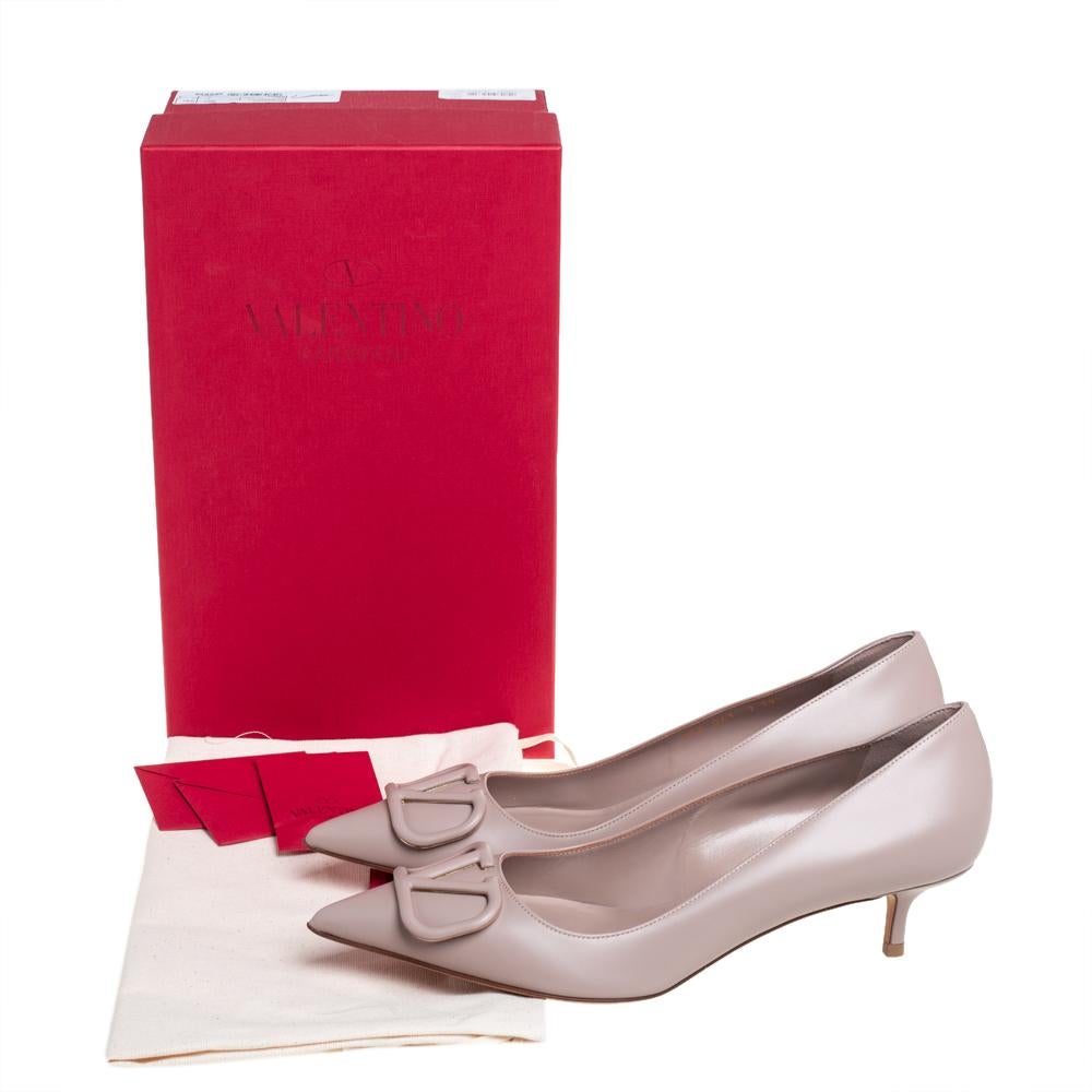 Valentino Nude Leder V Logo Pumps Größe 39.5 3