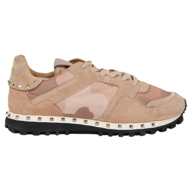 VALENTINO nude pink SOUL ROCKSTUD Sneakers Flats Shoes 39.5 For Sale at  1stDibs