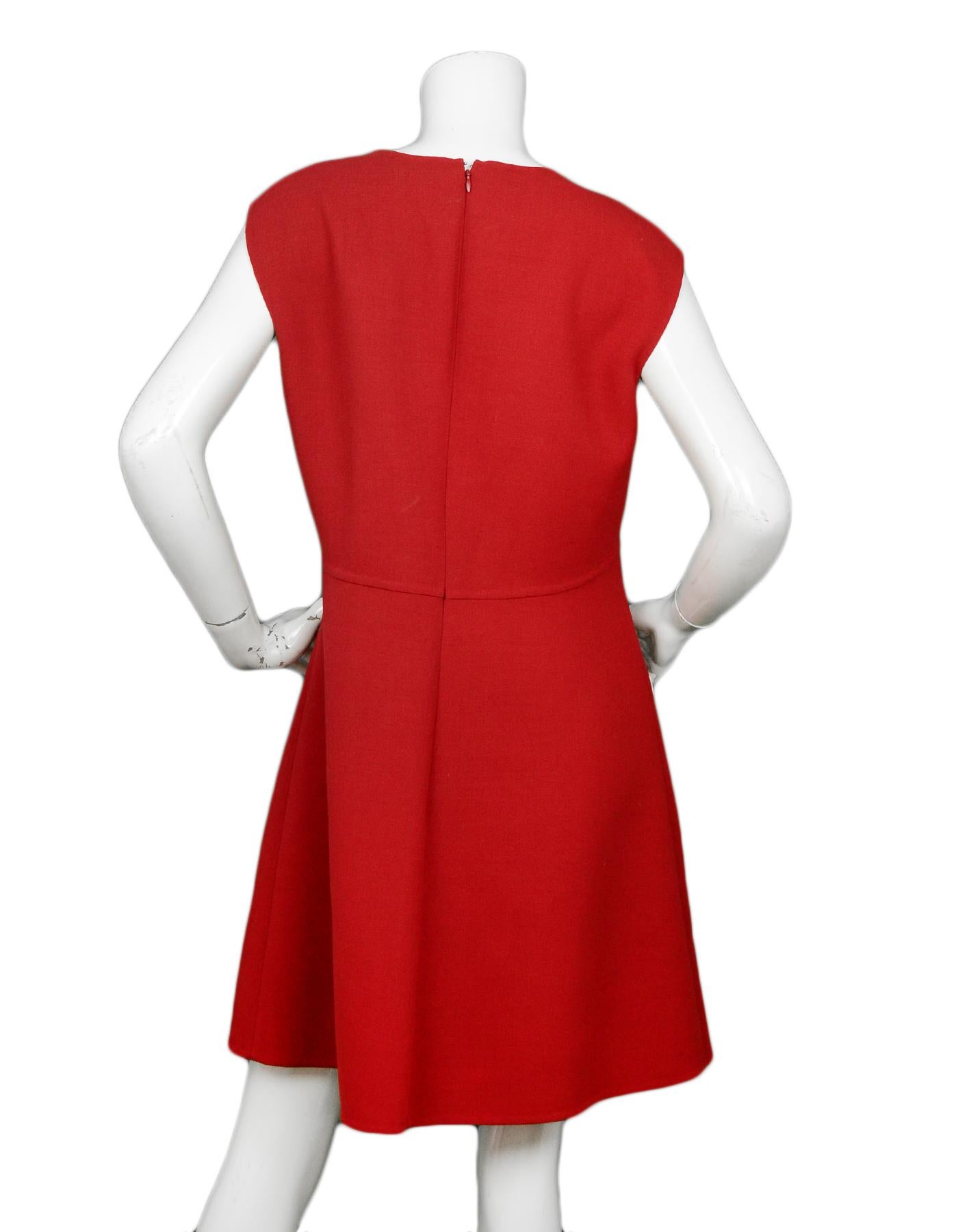 Valentino NWT Red Wool V Pocket A-Line Dress sz 12 rt $2, 490 In New Condition In New York, NY