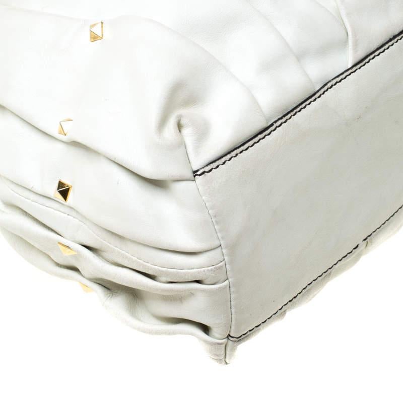 Valentino Fourre-tout en cuir blanc cassé Maison Pintucked en vente 6