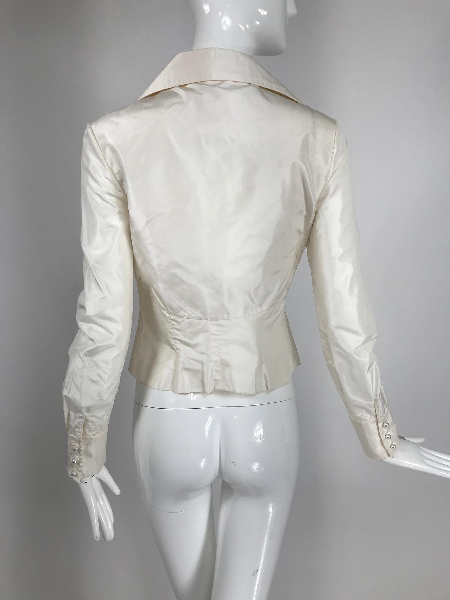 Gray Valentino Off White Silk Fitted Blouse 