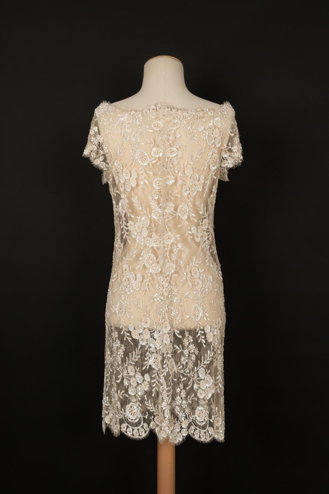 Valentino Off-White Tulle Dress Entirely Embroidered with Sequins In Excellent Condition For Sale In SAINT-OUEN-SUR-SEINE, FR