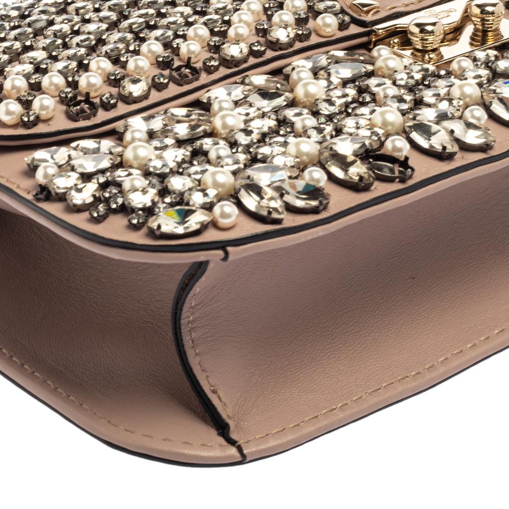 Valentino Old Rose Crystal/Beads Embellished Leather Medium Glam Lock Flap Bag In Good Condition In Dubai, Al Qouz 2